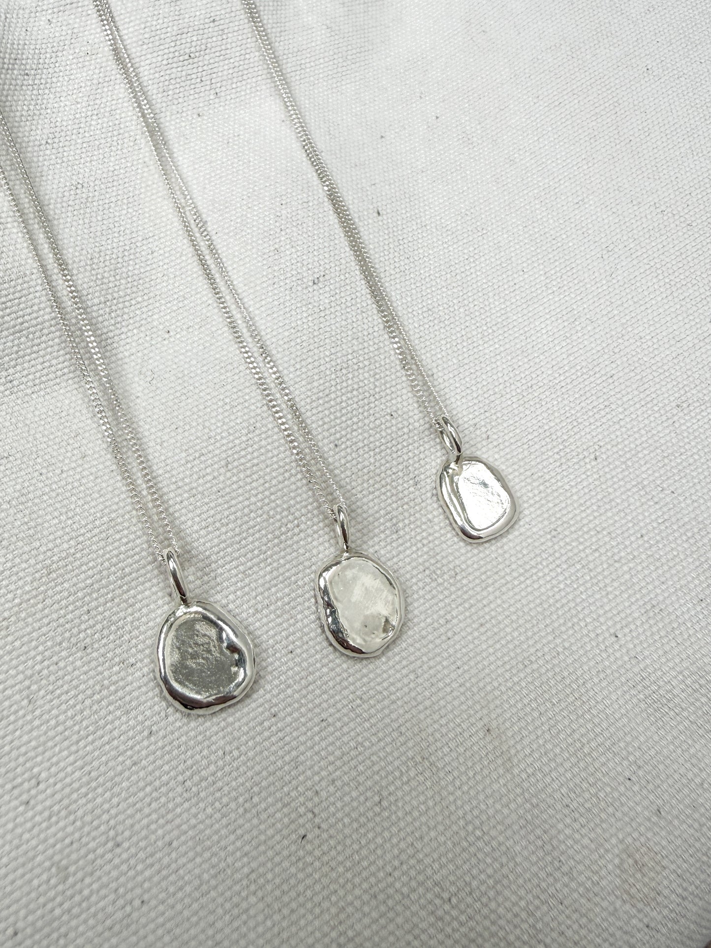 Mini Ripple Pendant Necklace